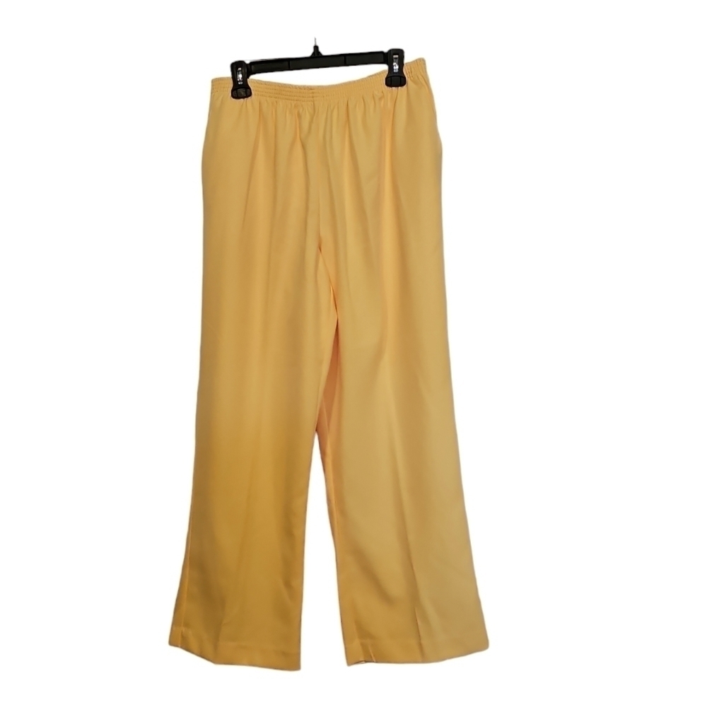 Alfred Dunner Fresh Take Bright Yellow 100% polyester Pull On Slacks Size 16